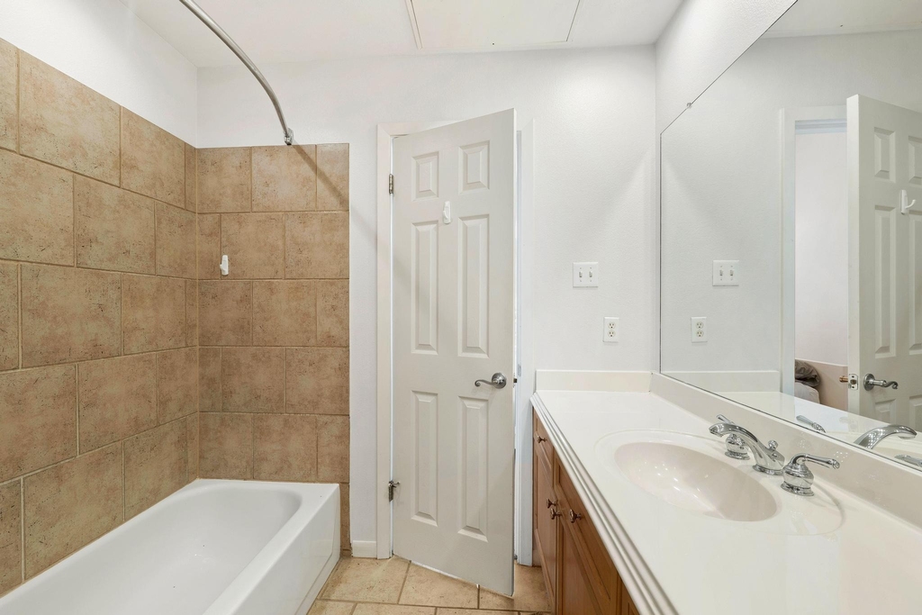 2918 Ranch Road 620 Highway N - Photo 23
