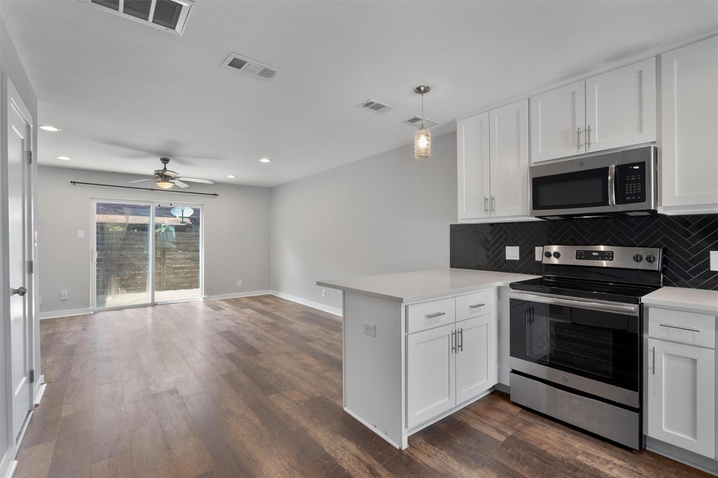 3810 Southway Dr - Photo 1