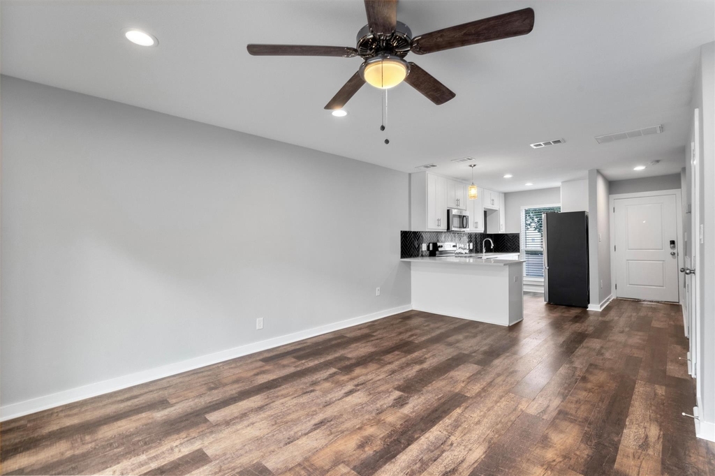 3810 Southway Dr - Photo 0