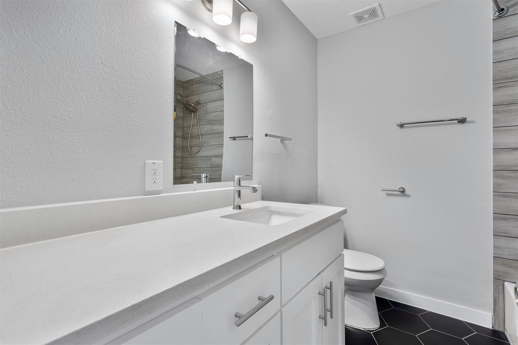 3810 Southway Dr - Photo 13