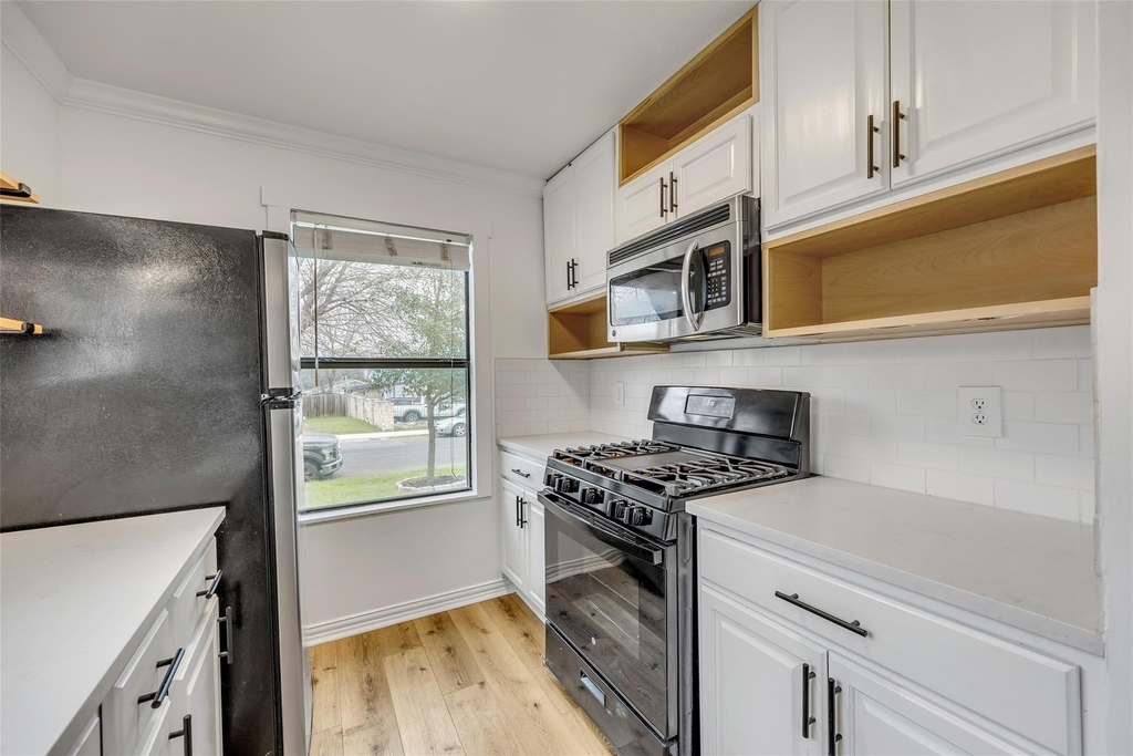 7004 Trendal Ln - Photo 9