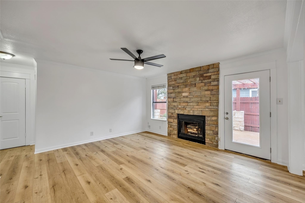 7004 Trendal Ln - Photo 11