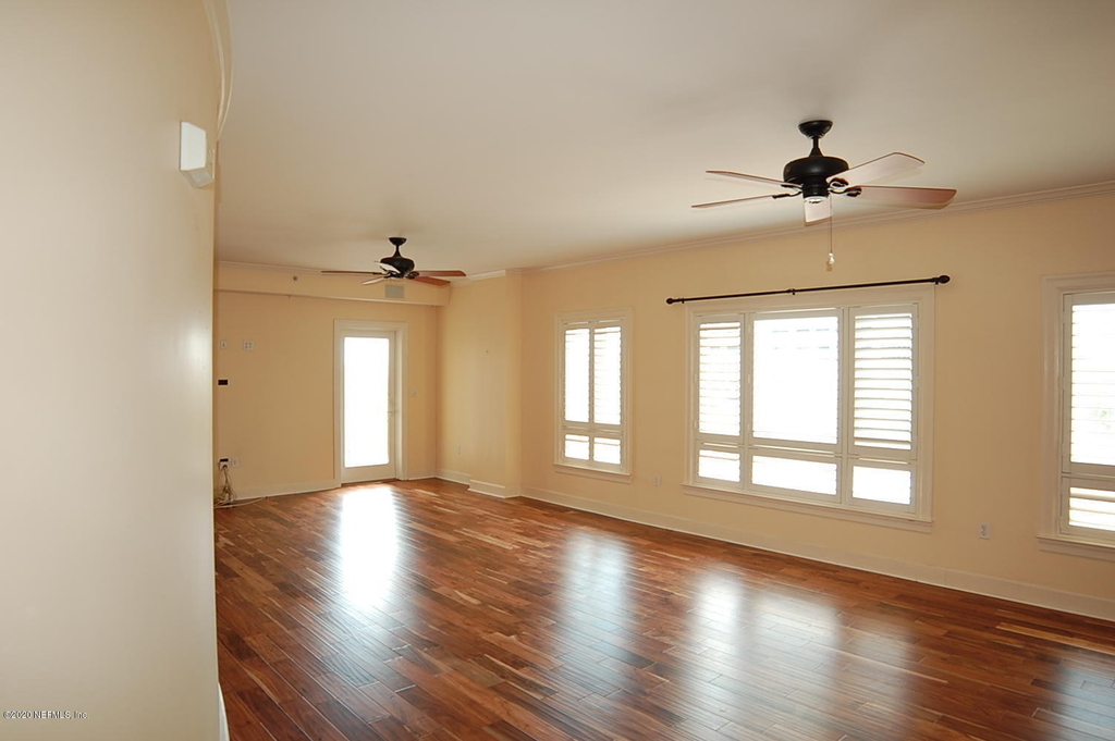525 3rd Street N - Photo 10