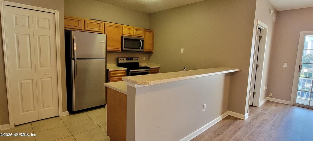 8227 Lobster Bay Court - Photo 4