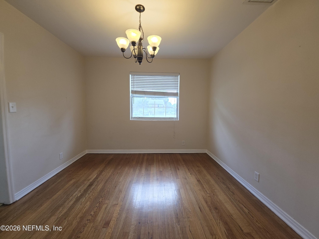 2931 St Johns Avenue - Photo 3