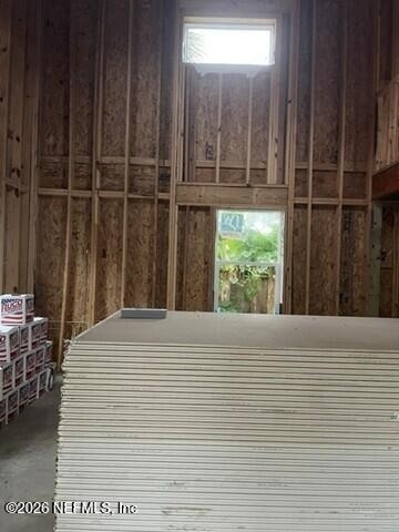 218 7th Avenue S - Photo 2