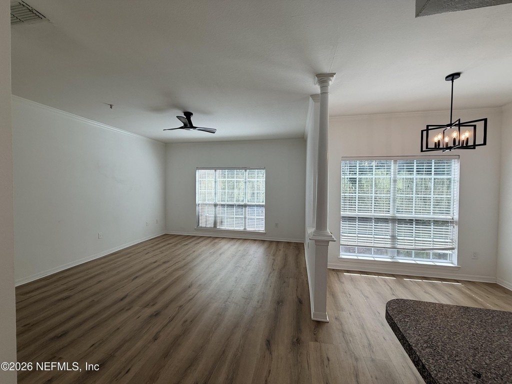 7800 Point Meadows Drive - Photo 5