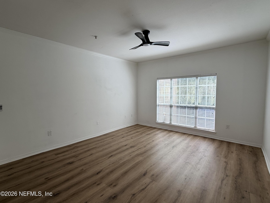 7800 Point Meadows Drive - Photo 2