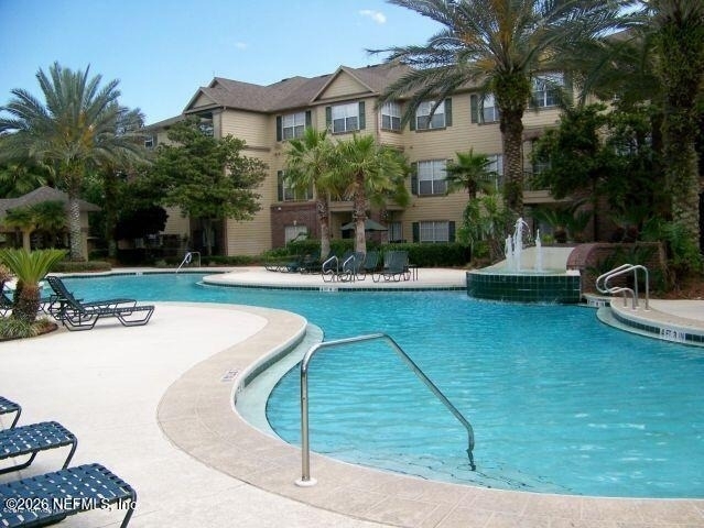 7800 Point Meadows Drive - Photo 8