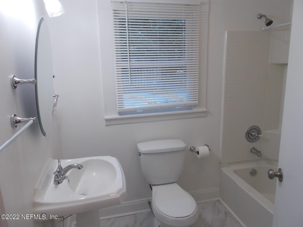 5738 Cruz Road - Photo 15