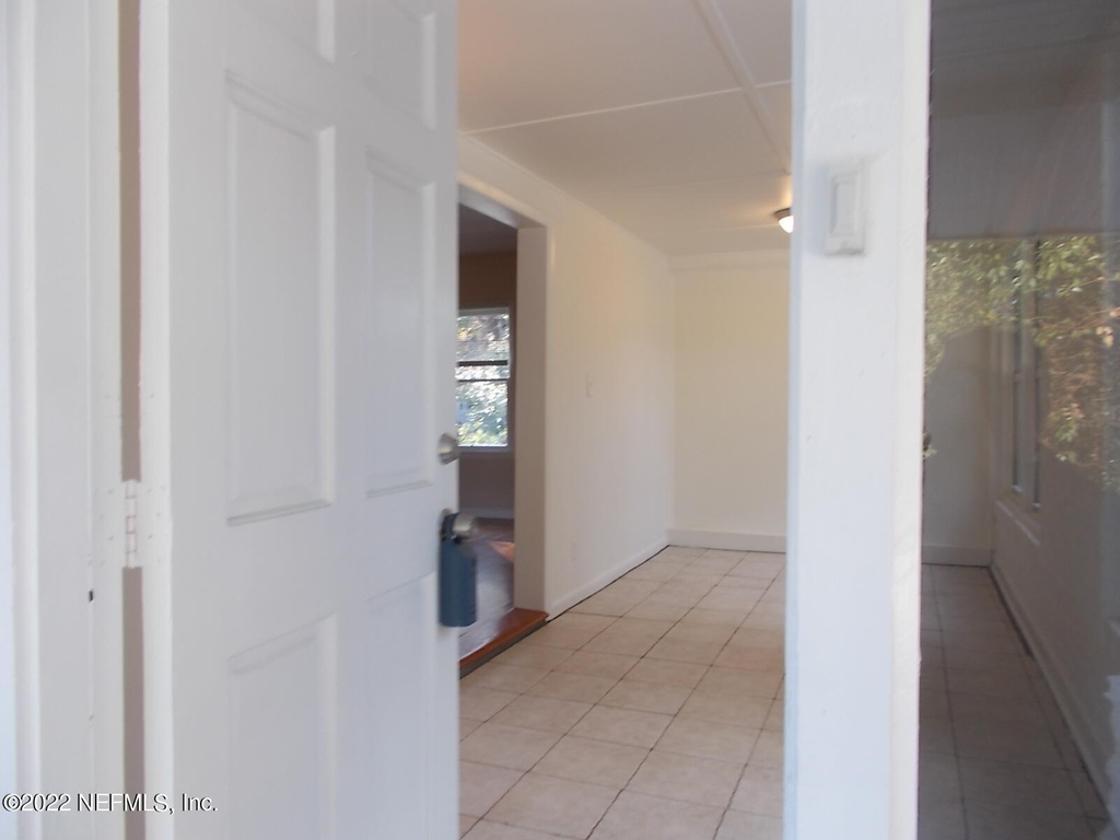 5738 Cruz Road - Photo 8