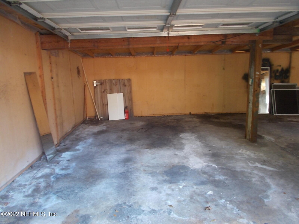 5738 Cruz Road - Photo 21