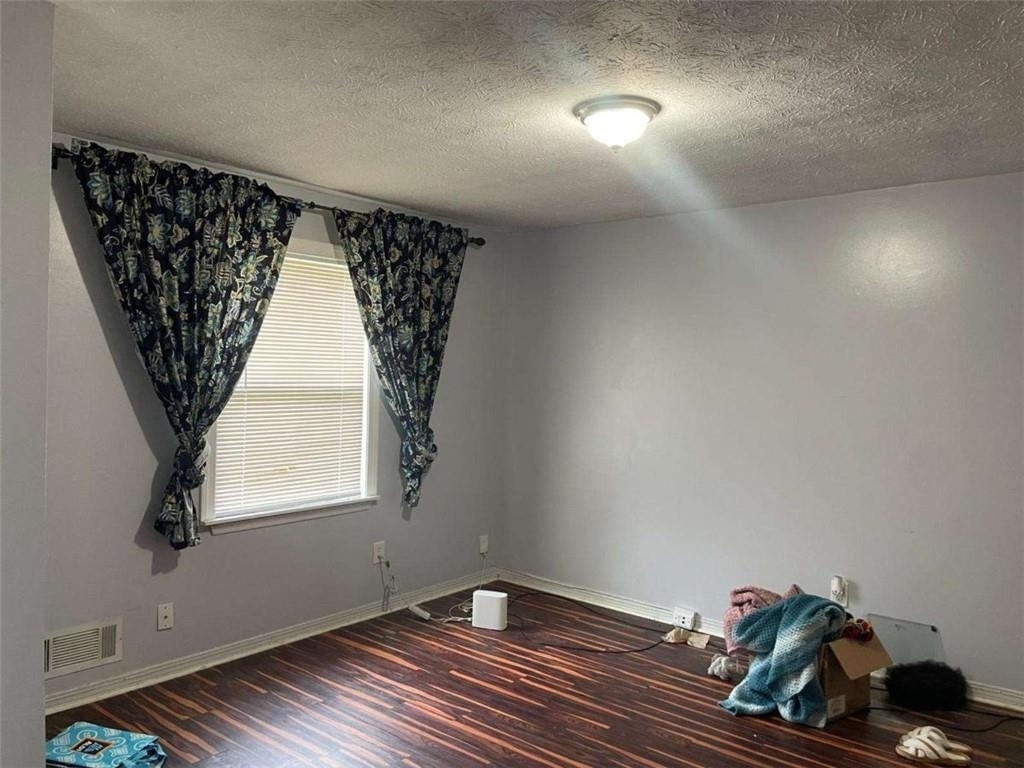 58 Ezzard Street - Photo 1