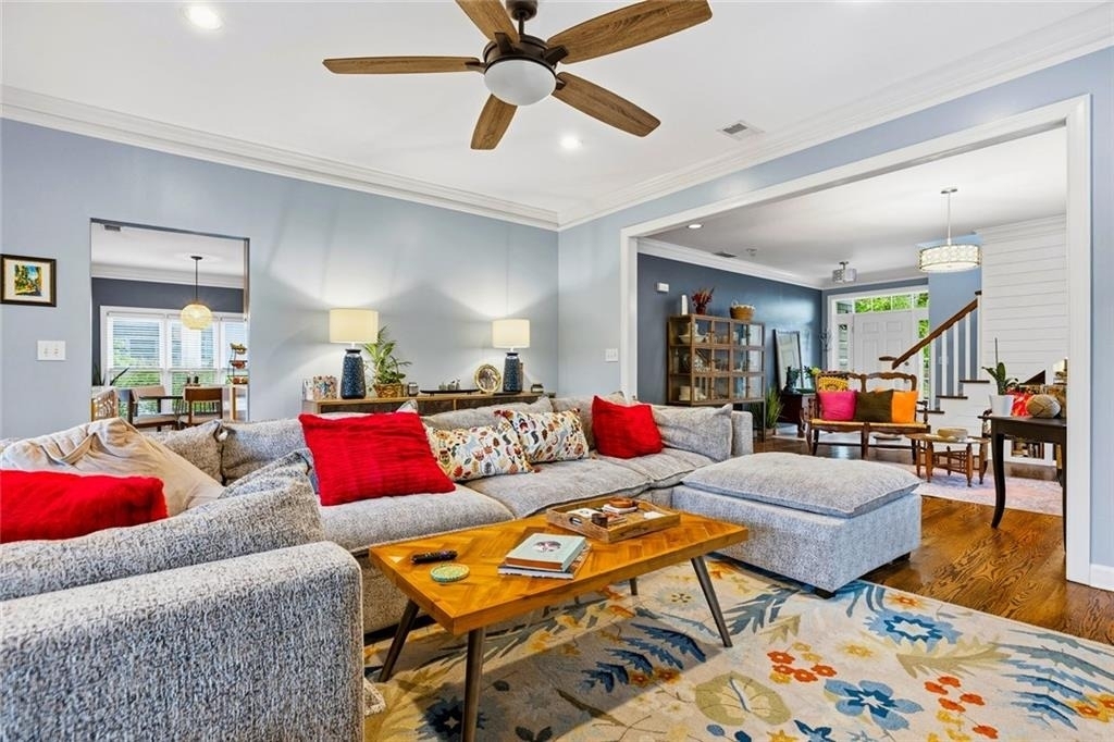 4565 Windsor Park Place - Photo 4