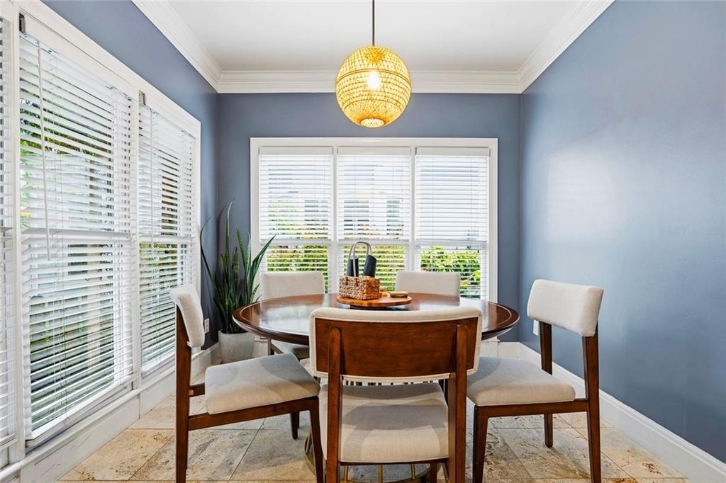 4565 Windsor Park Place - Photo 6