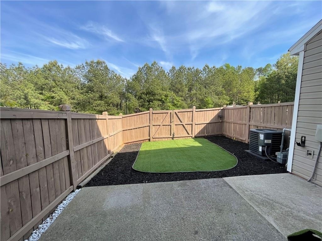 980 Prestwyck Court - Photo 8