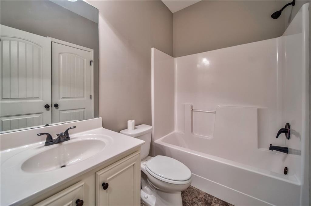 4914 Whisper Creek Court - Photo 5