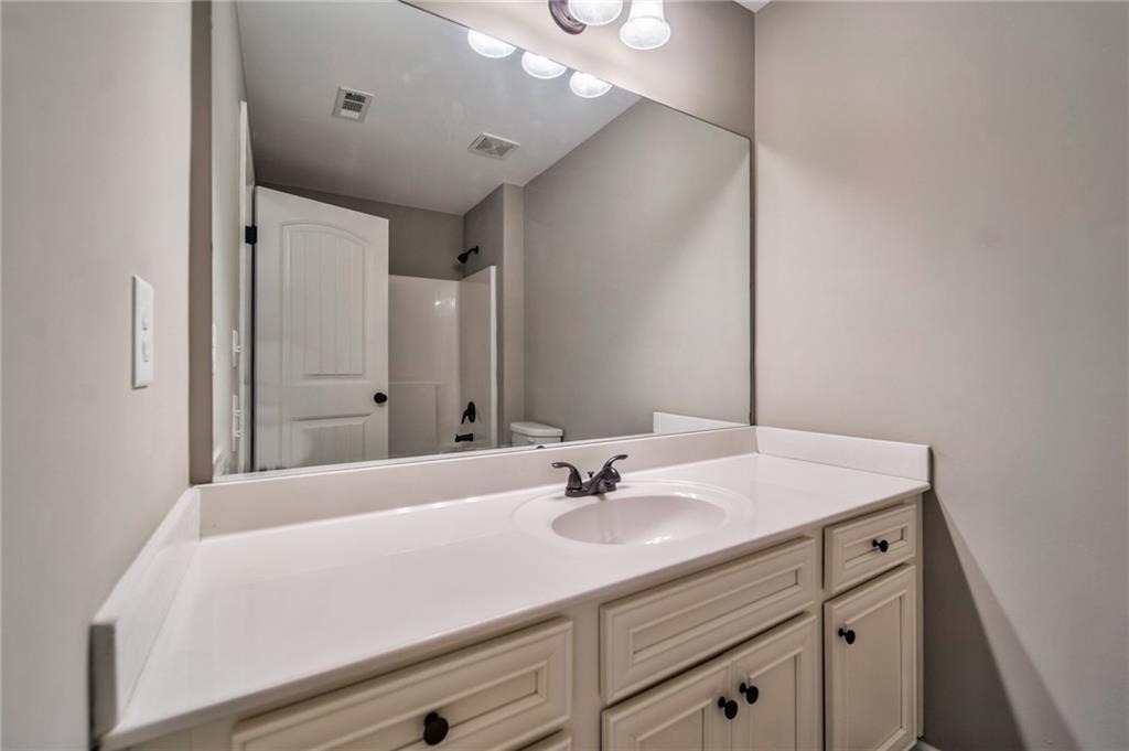 4914 Whisper Creek Court - Photo 19