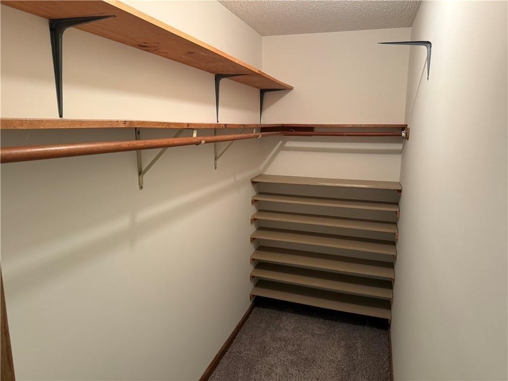 412 Hickory Walk - Photo 13