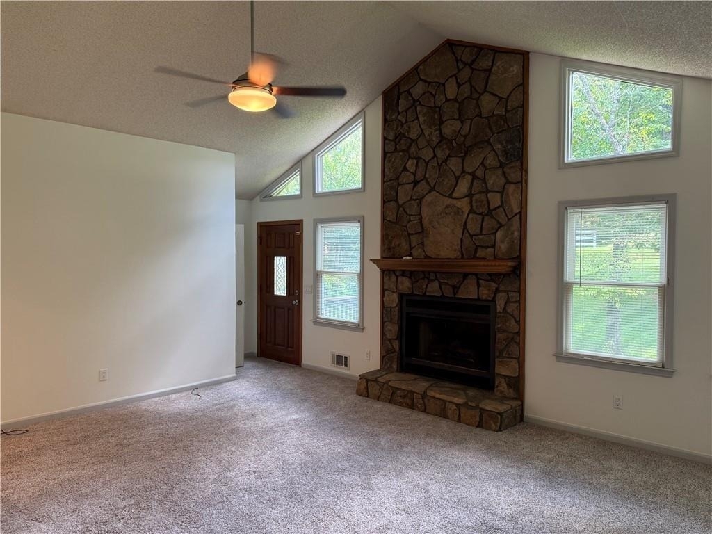 412 Hickory Walk - Photo 1