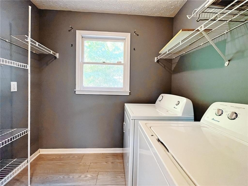 3060 Oak Meadow Drive - Photo 14