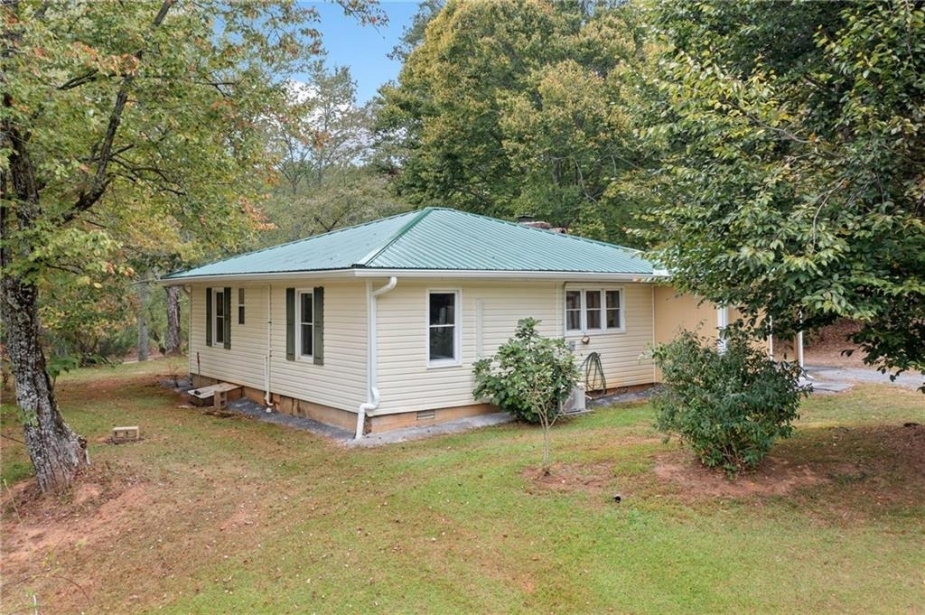 696 Keetor Road - Photo 15