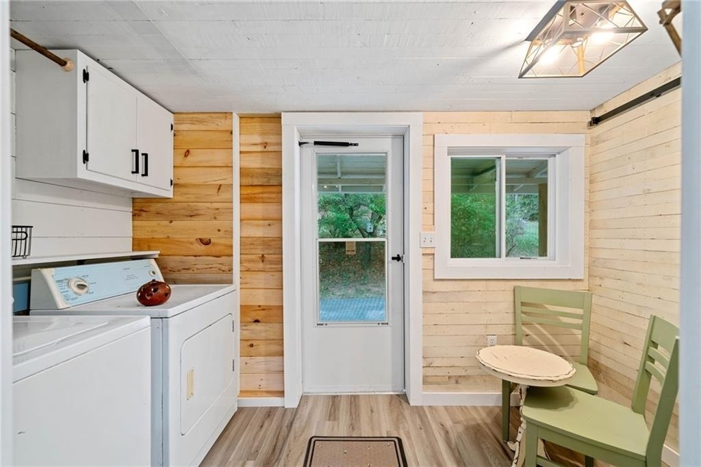 696 Keetor Road - Photo 18