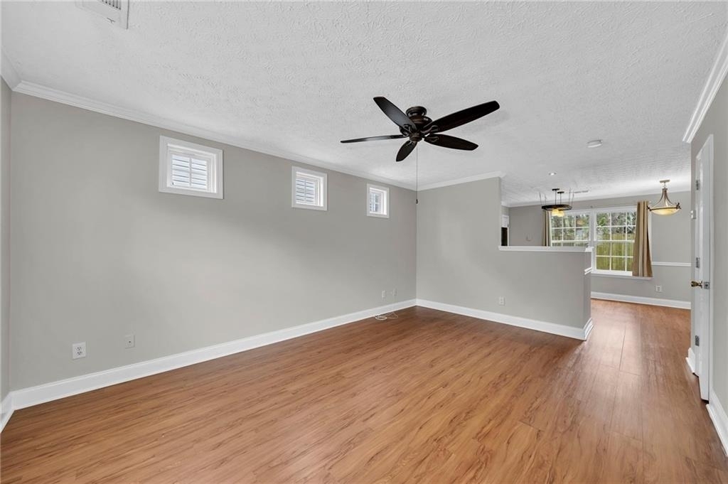 225 Osmanthus Way - Photo 6