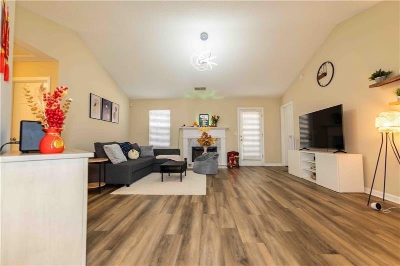 199 Amelia Creek Way - Photo 3