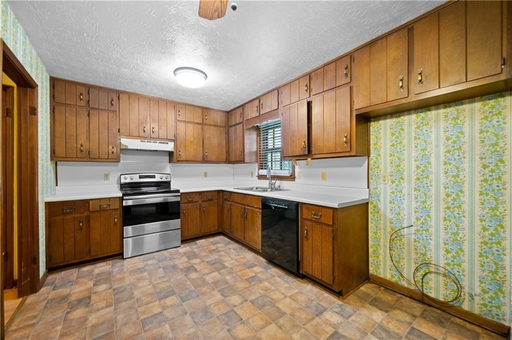 1131 Lafayette Drive Sw - Photo 3