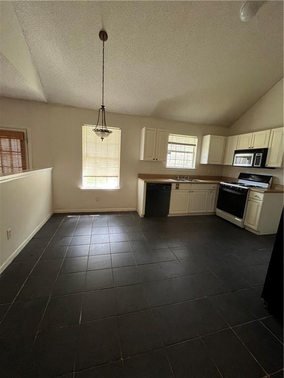 5420 Sapphire Circle - Photo 8