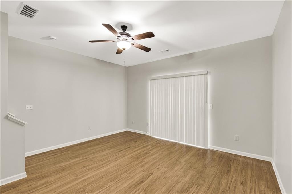 3160 Mill Springs Circle - Photo 2