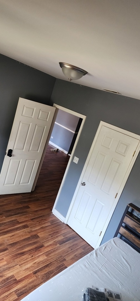 314 E 70th Street - Photo 5