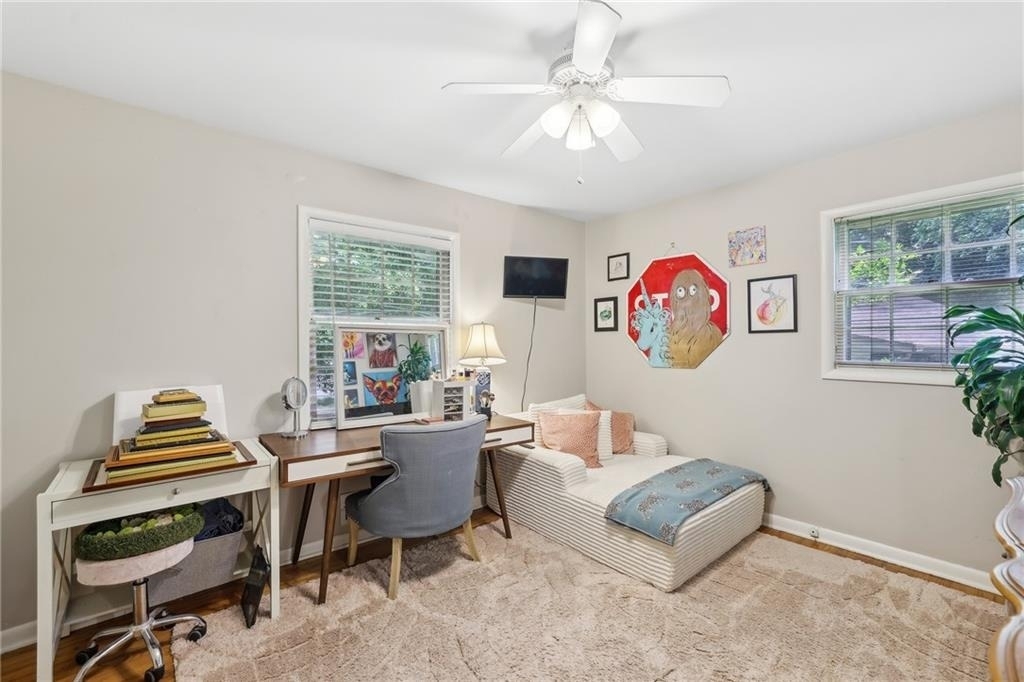 2172 Jonathon Lane Ne - Photo 16