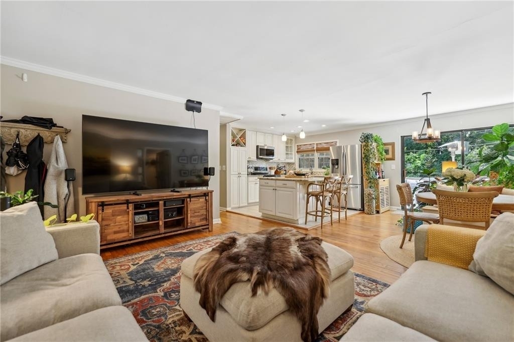 2172 Jonathon Lane Ne - Photo 4