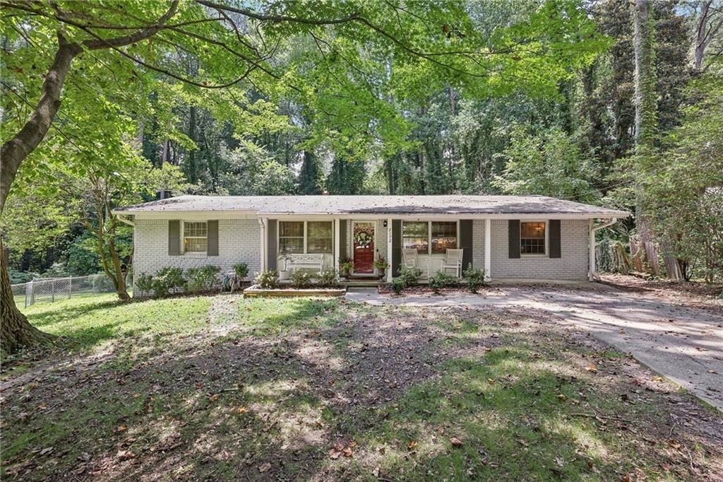 2172 Jonathon Lane Ne - Photo 0