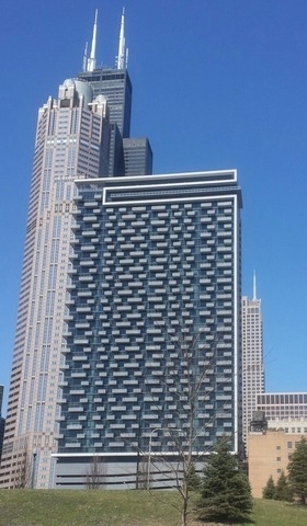 235 W Van Buren Street - Photo 0