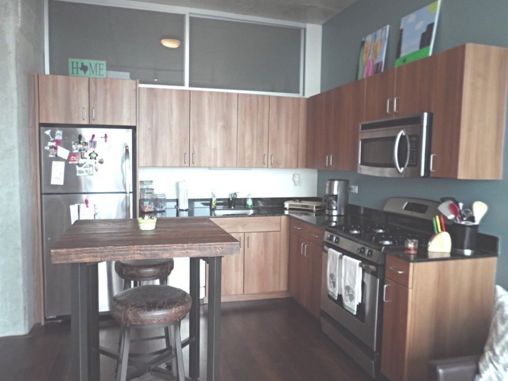 235 W Van Buren Street - Photo 1