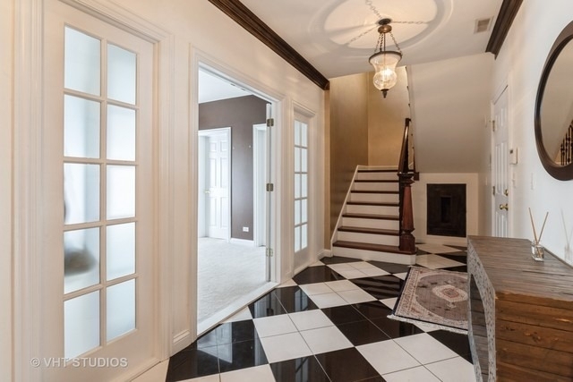 1867 Admiral Court - Photo 2