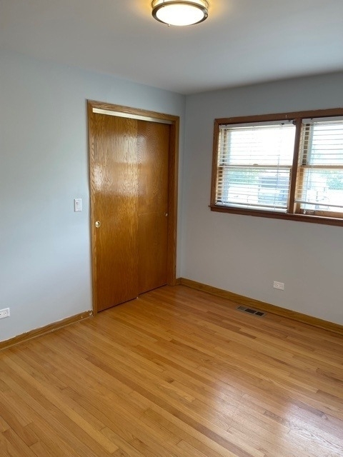4570 N Narragansett Avenue - Photo 8