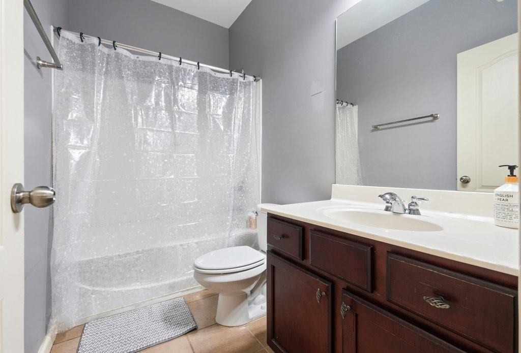 3888 Fairhill Point - Photo 48