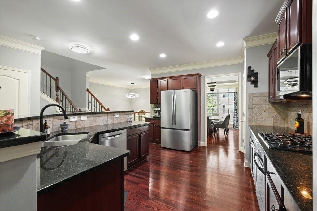 3888 Fairhill Point - Photo 16