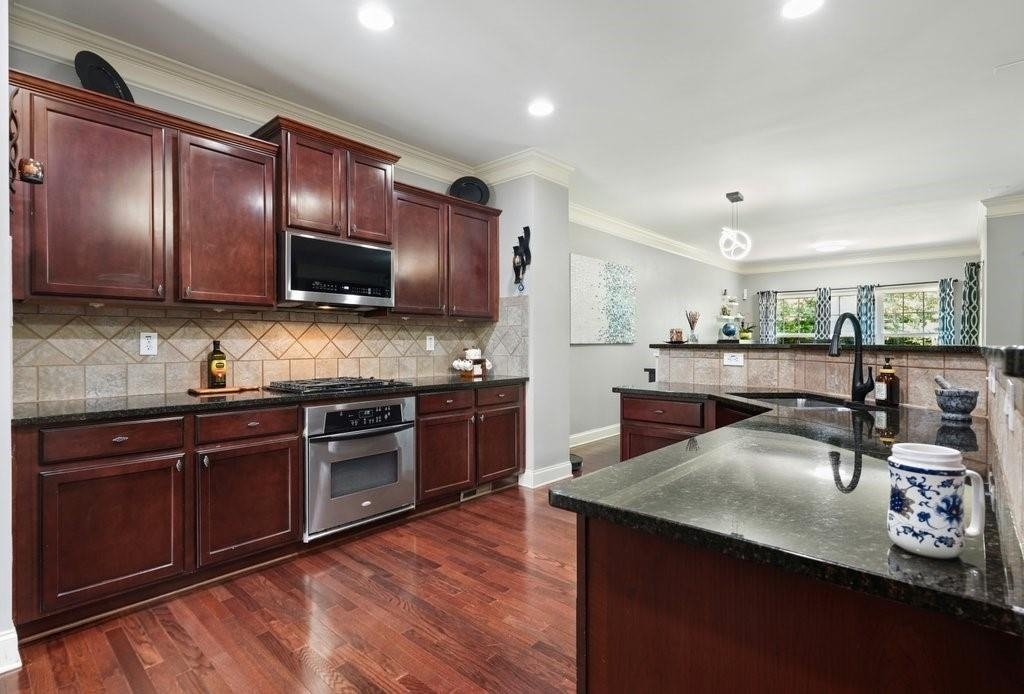 3888 Fairhill Point - Photo 18