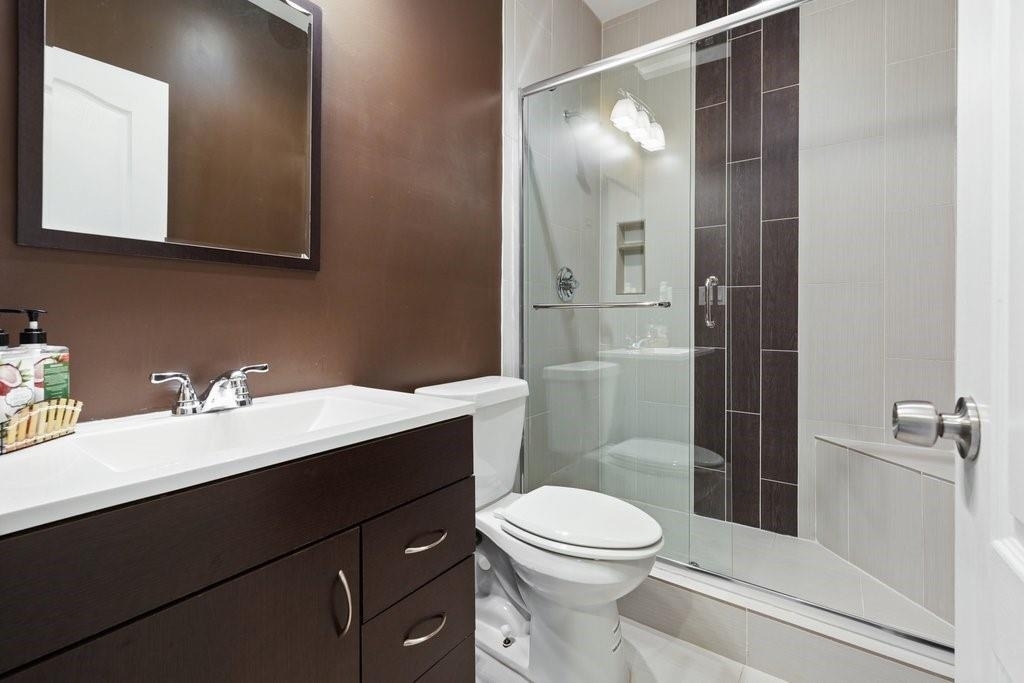 3888 Fairhill Point - Photo 33