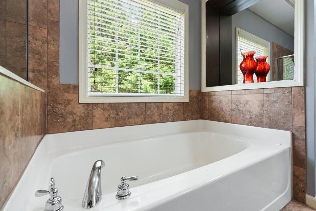 3888 Fairhill Point - Photo 43