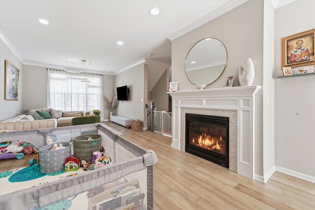 30w023 Brayman Court - Photo 6