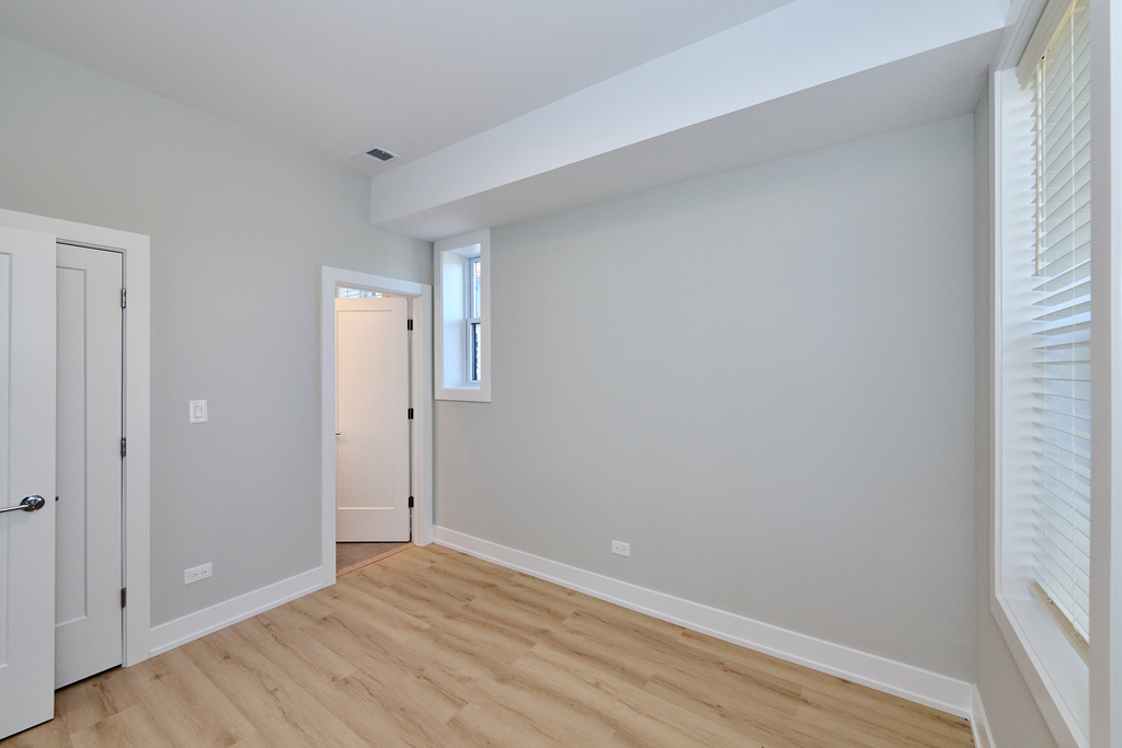 2868 W 21st Place - Photo 8