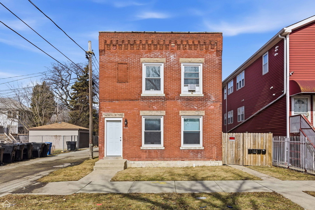 16 E 118th Place - Photo 0