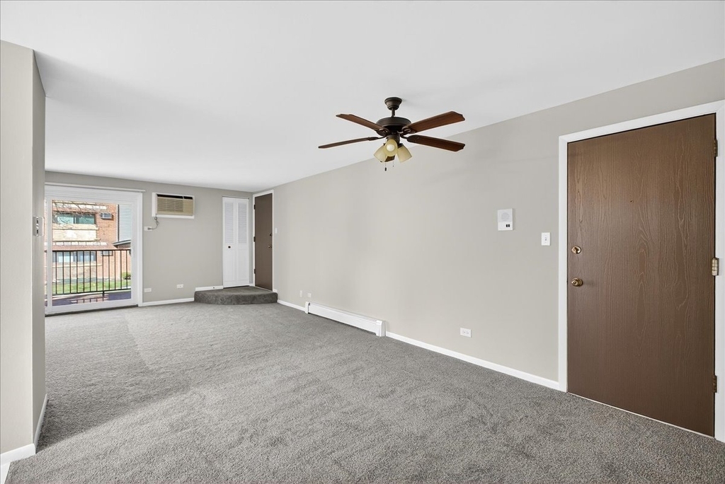 716 W 65th Street - Photo 15