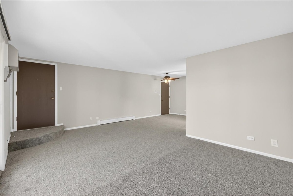 716 W 65th Street - Photo 12